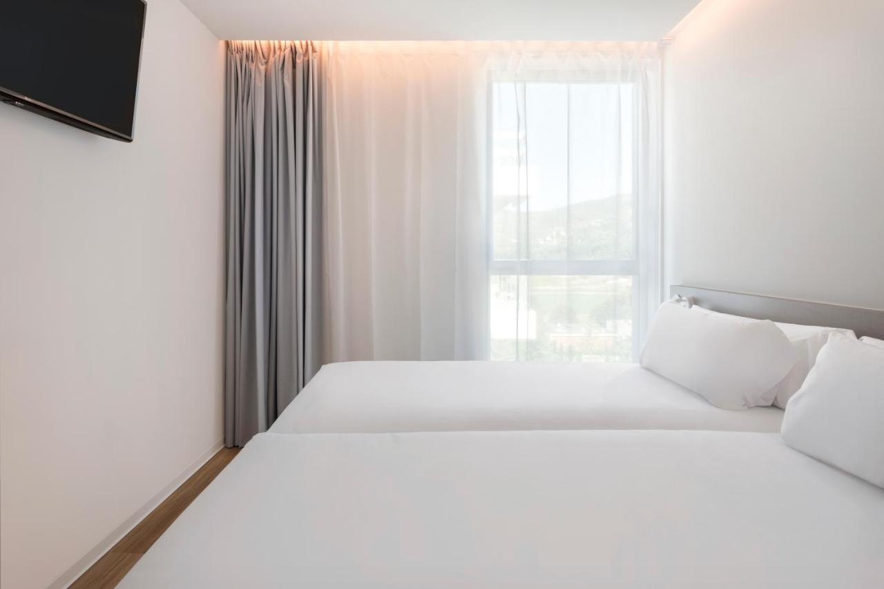 B&B Hotel Santo Tirso Exterior photo