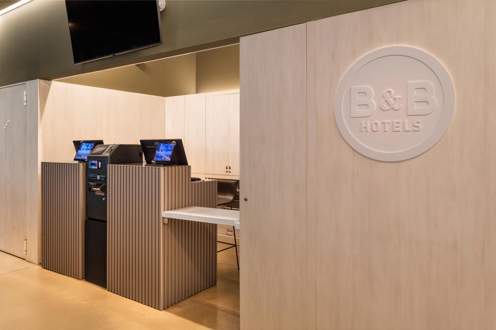 B&B Hotel Santo Tirso Exterior photo